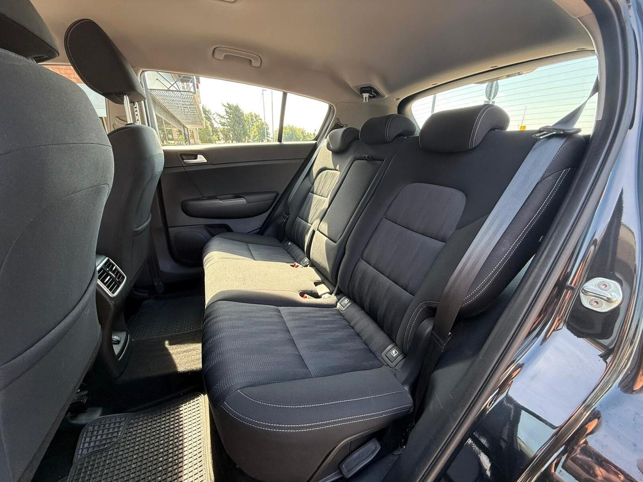 Kia Sportage 1.6 CRDI 136 CV 2WD Mild Hybrid Black Edition
