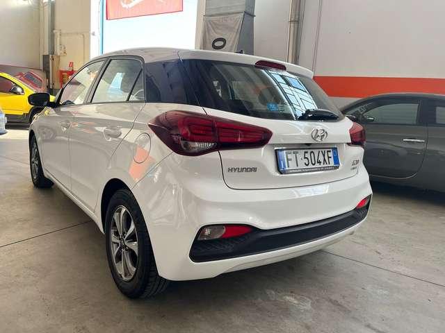 Hyundai i20 i20 II 2018 5p 1.2 mpi Connect econext Gpl 73cv