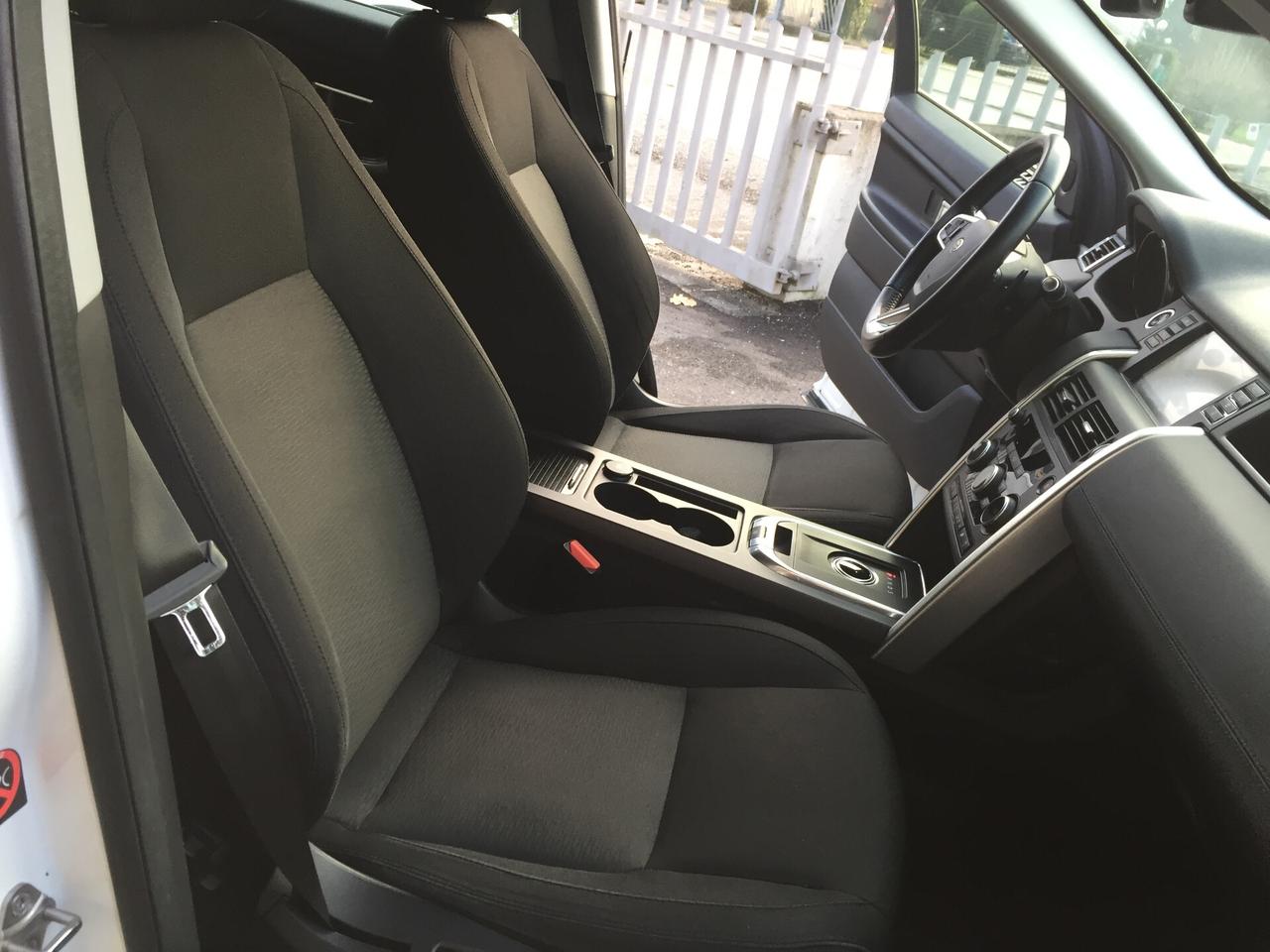 Land Rover Discovery Sport 2.0 TD4 150 CV SE