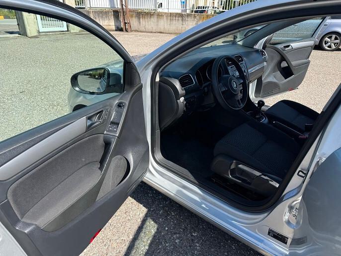Volkswagen Golf 6 2012 5p 1.2 TSI Comfortline 77KW