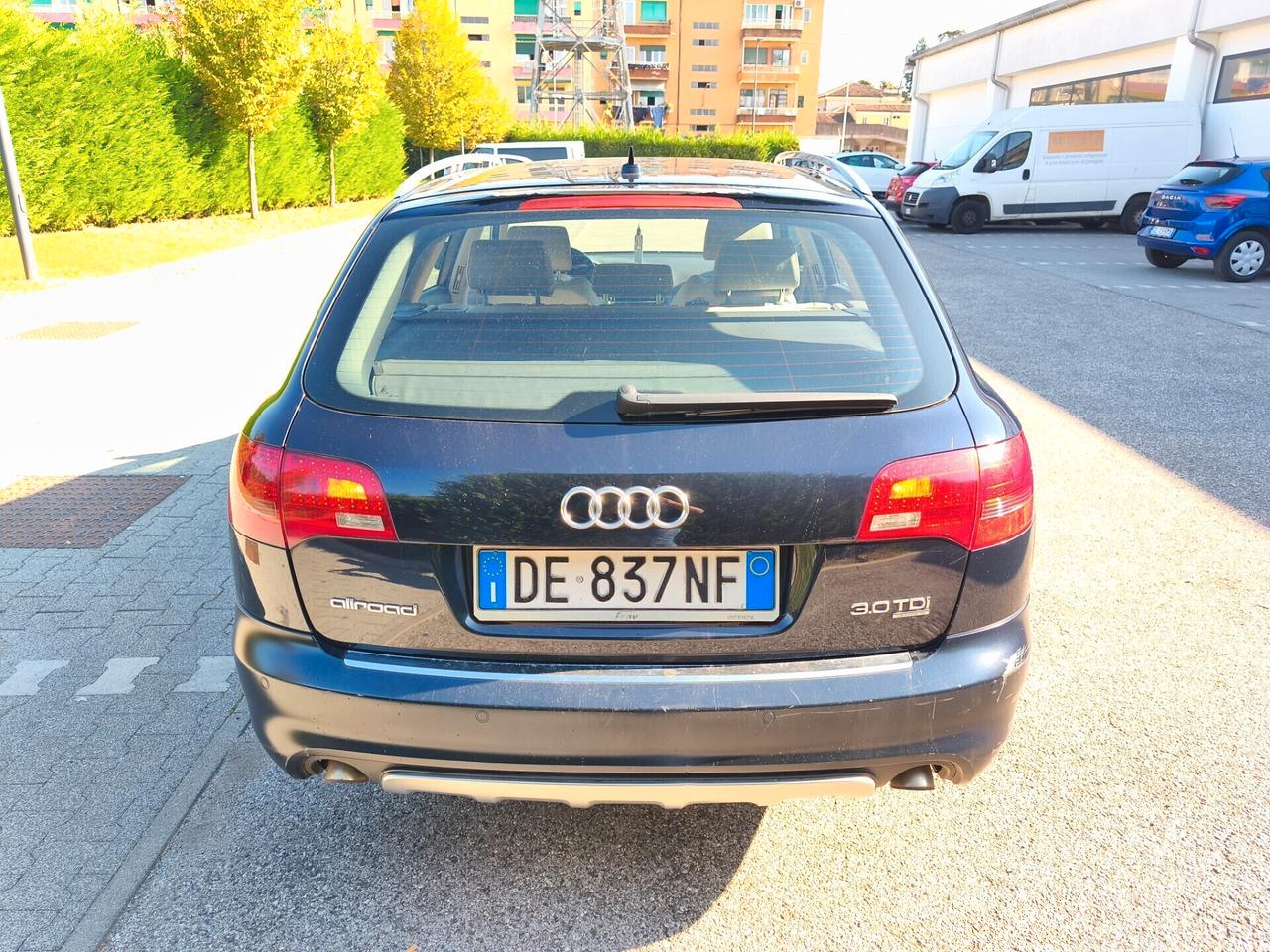 Audi A6 allroad 3.0 V6 TDI PELLE BEIGE