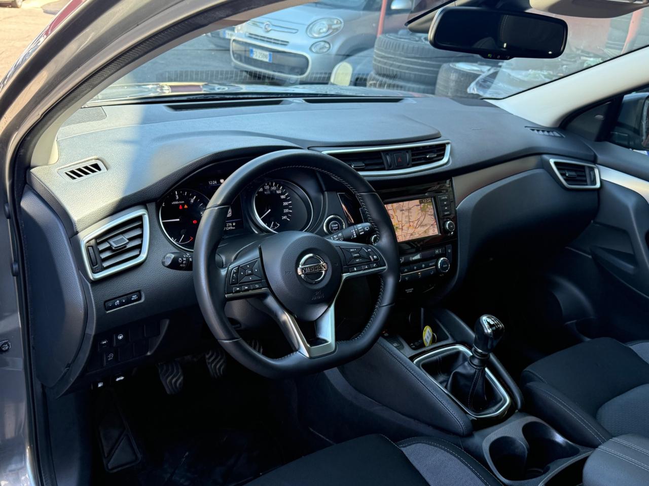Qashqai 1..5 dCi 115 CV Tekna+-unipro-rate-garanzia