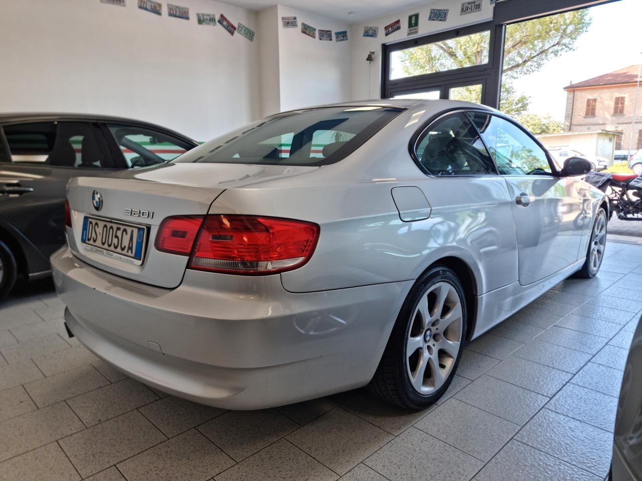 Bmw 320i COUPE' MANUALE *TAGLIANDI BMW*
