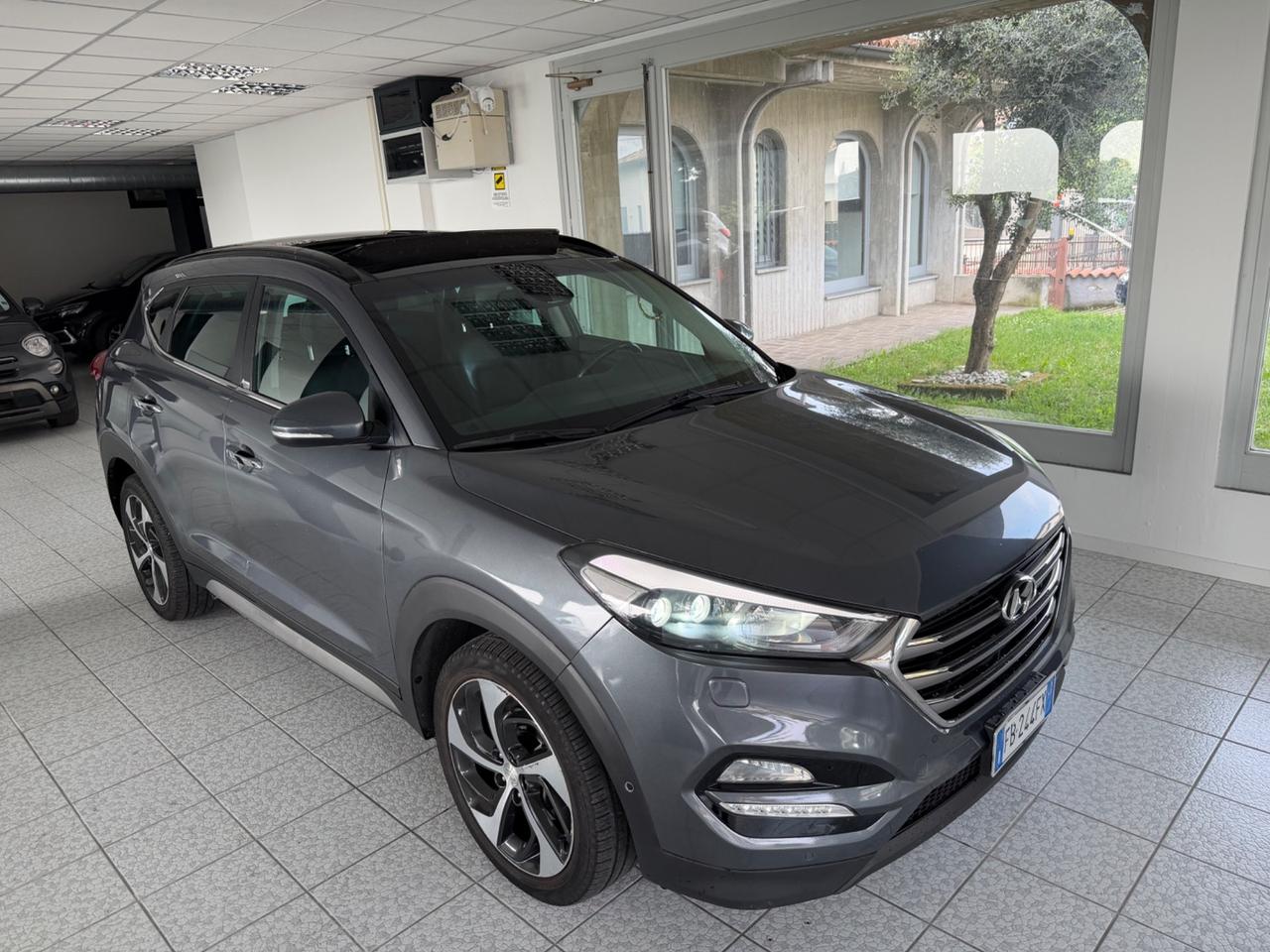 Hyundai Tucson 2.0 gasolio 4x4 Ful Optional