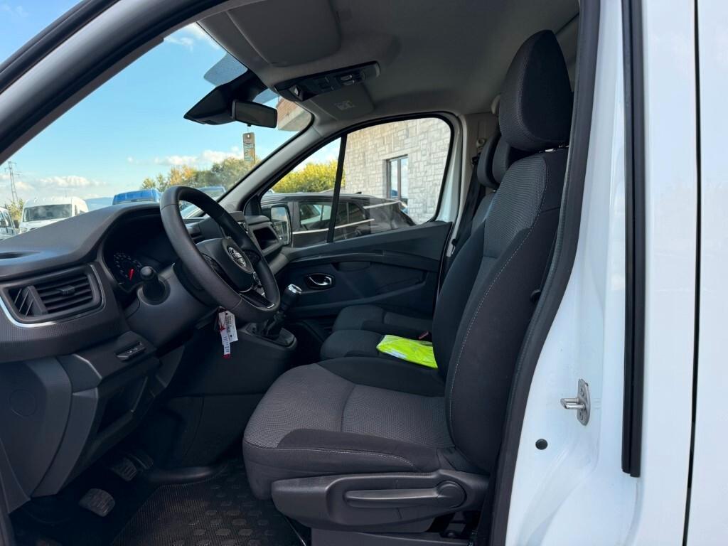 Nissan Primastar 9 Posti 2.0 D Ci Pc-Tn Bus 110 Cv