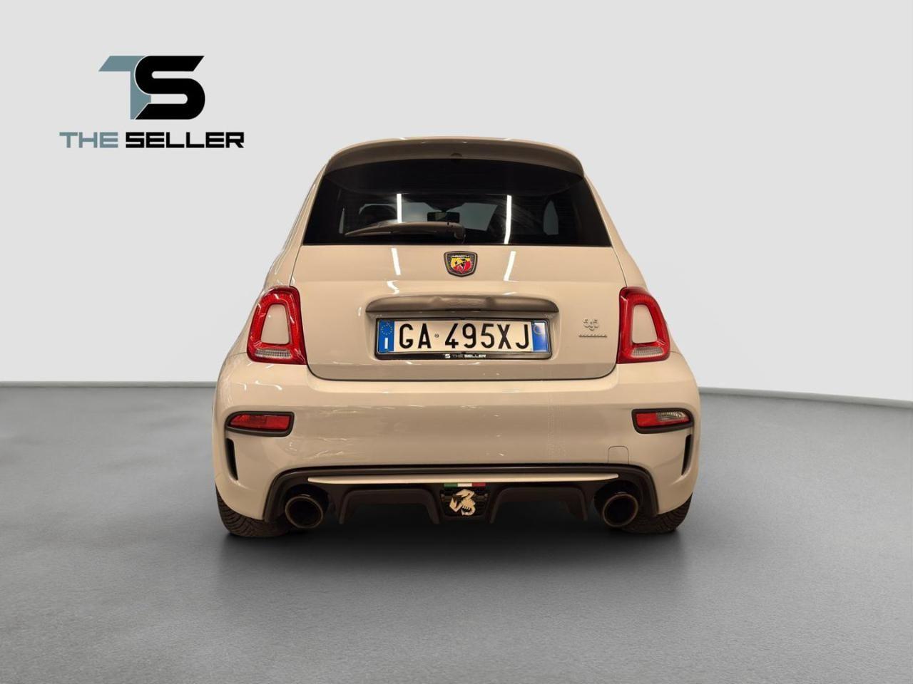 Abarth 595 1.4 Turbo T-Jet 180 CV Esseesse