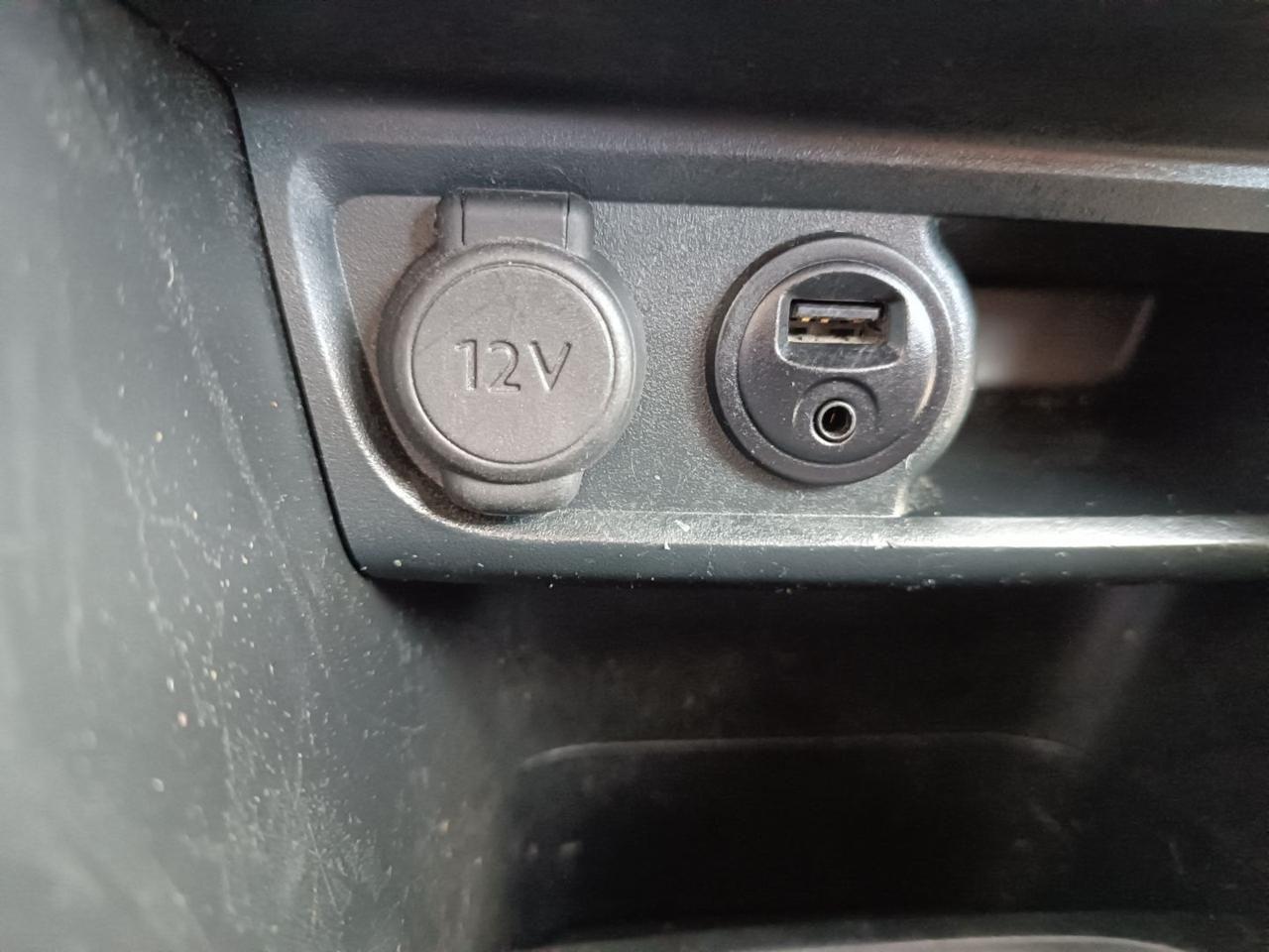 PEUGEOT 208 1° serie BlueHDi 75 5 porte Touch