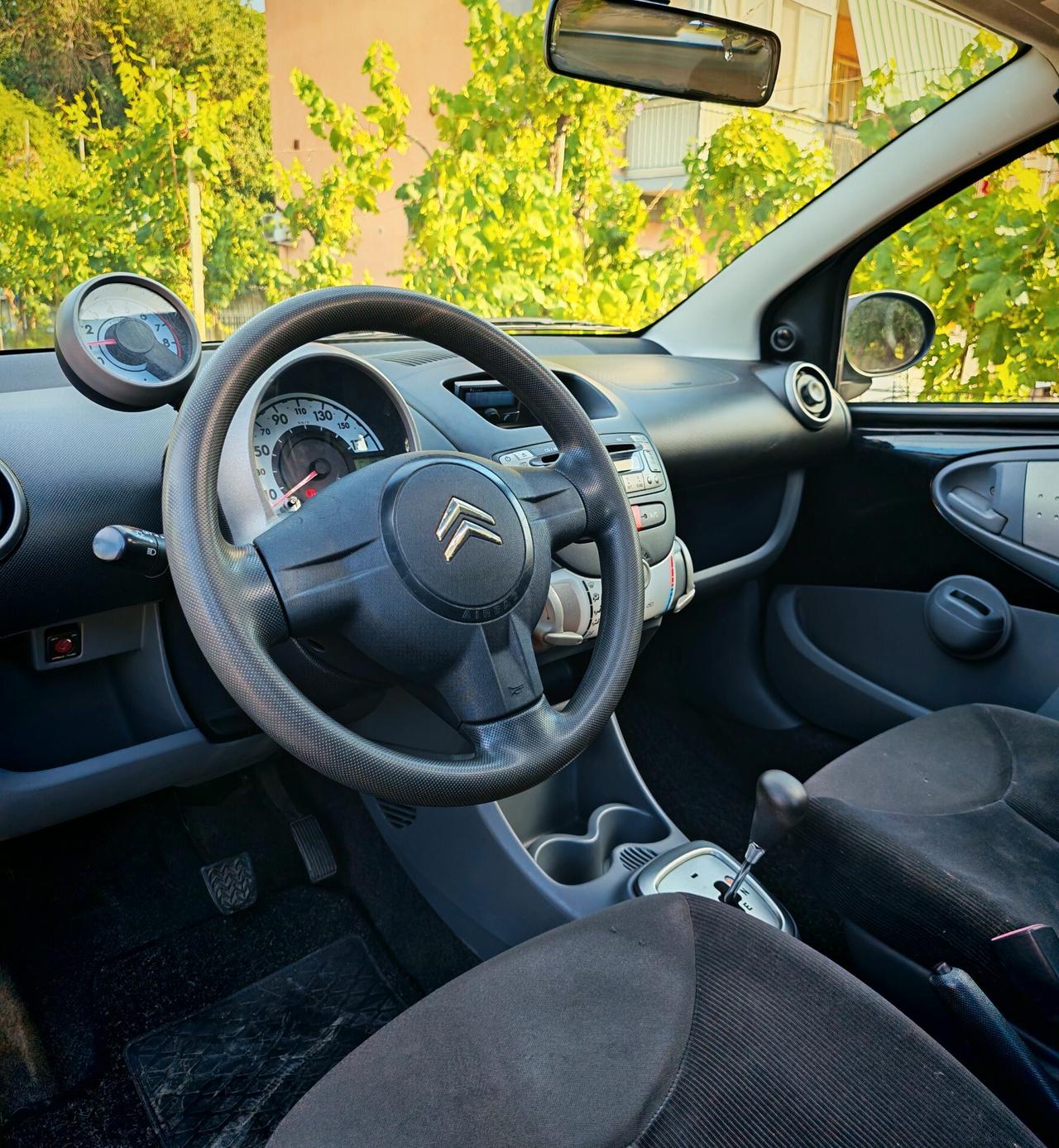 Citroen C1 AUTOMATICA CON DOPPIO TETTO APRIBILE
