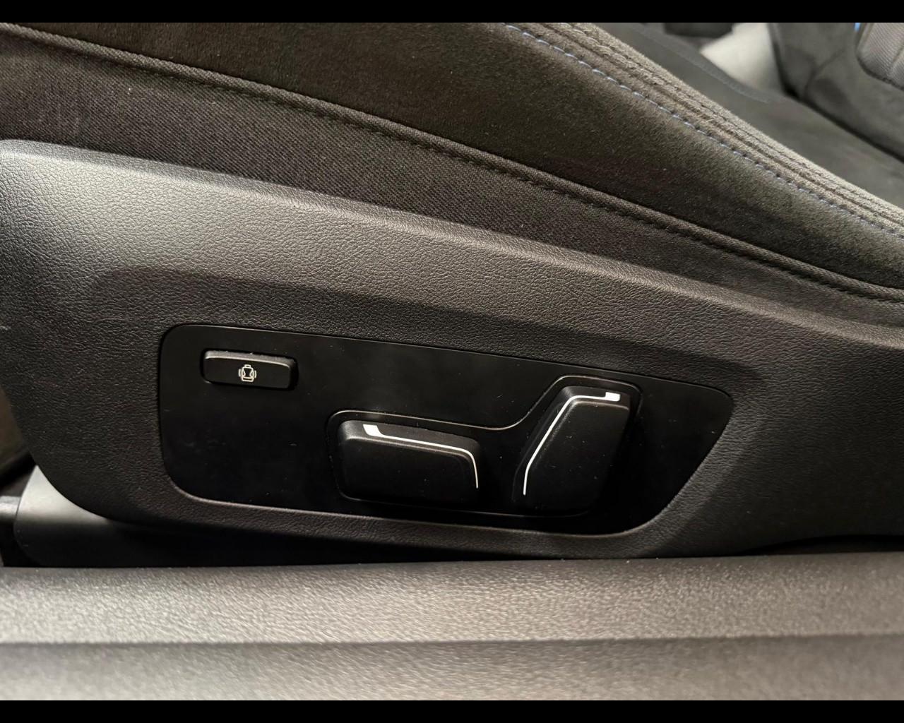 BMW Serie 4 Cpé(G22/82) - 420d 48V xDrive Coupé Msport Pro