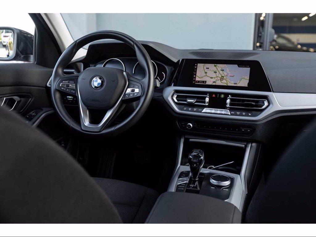 BMW 320d xDrive Touring Business Advantage del 2020