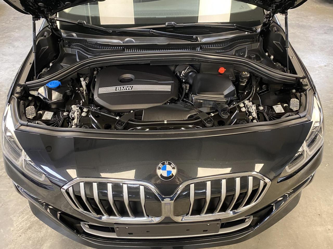 BMW 218i Active Tourer 136cv Luxury Line + tetto *2025