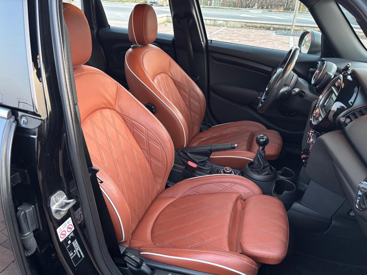 Mini 1.5 One Baker Street Con soli 48000km