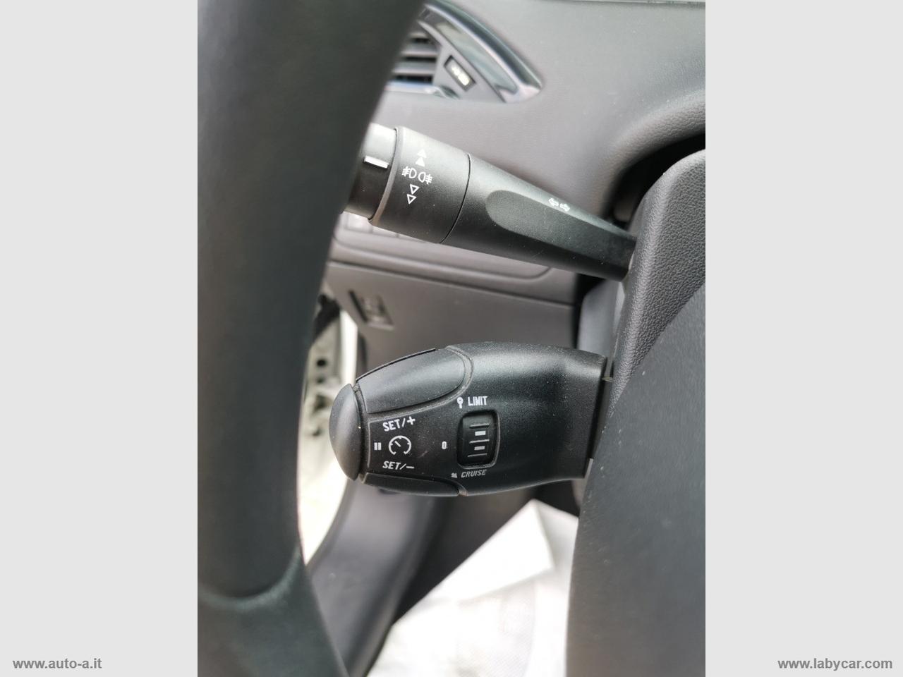 PEUGEOT 208 1.4 HDi 68 CV 3p. Allure