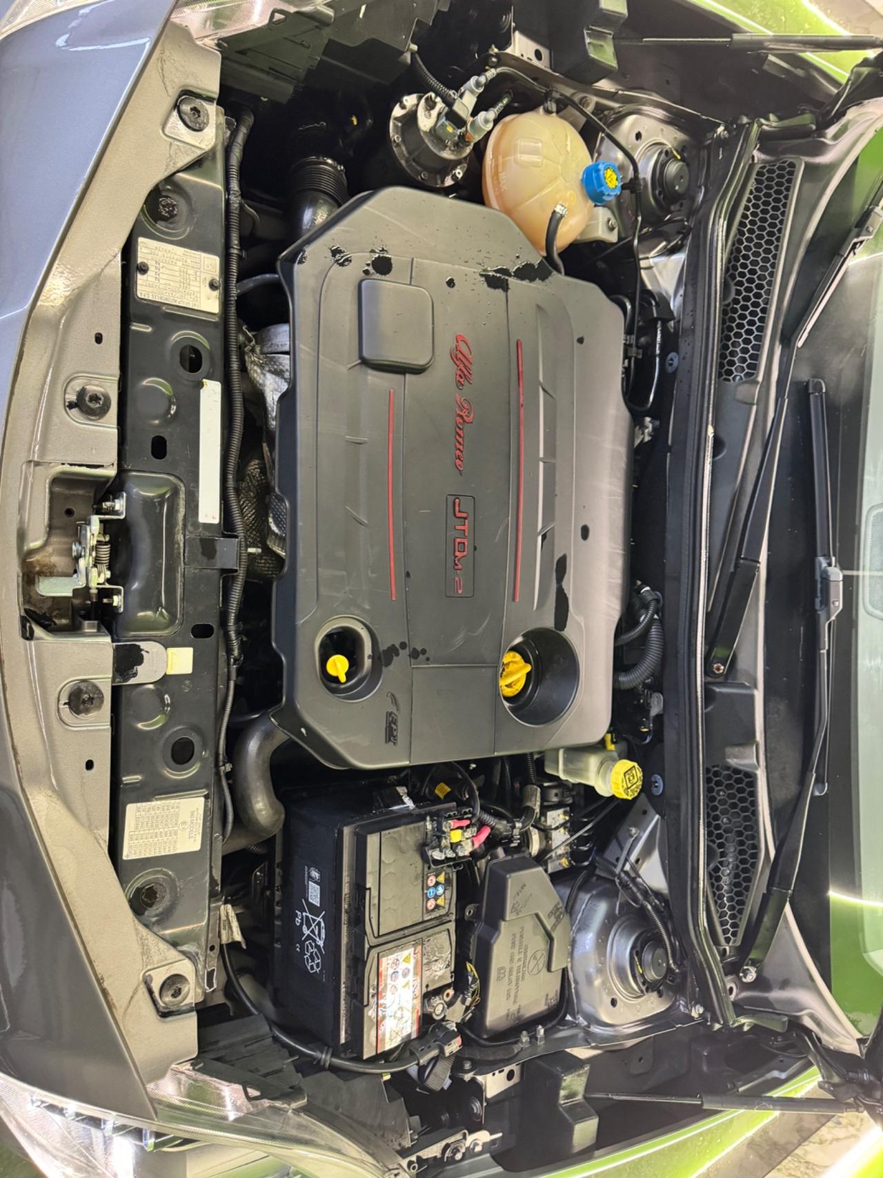 Alfa Romeo Giulietta 1.6 JTDm-2 105 CV Exclusive