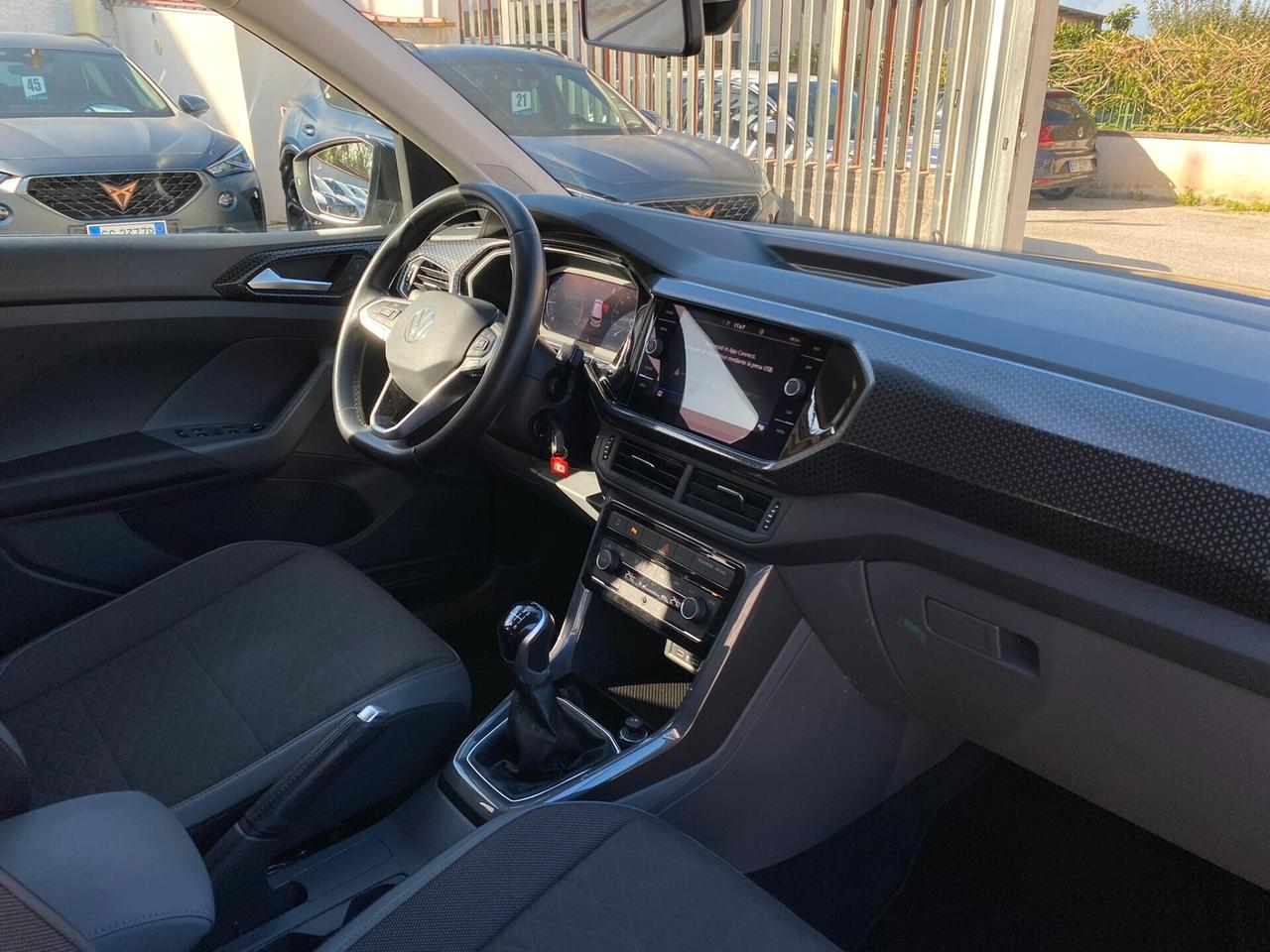 Volkswagen T-Cross Advanced 1.0 TSI 110CV