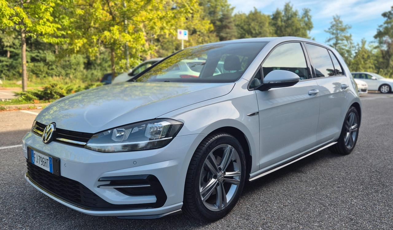 Volkswagen Golf 1.6 TDI 110 CV DSG 5p R-LINE