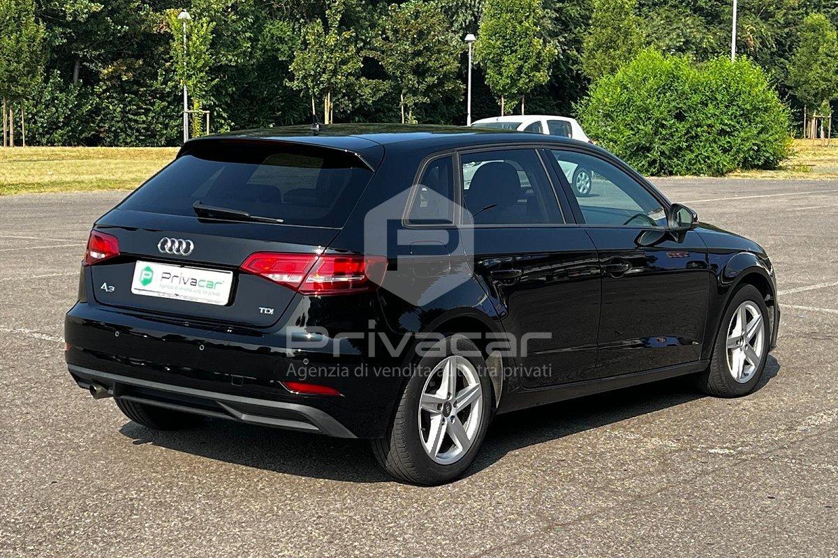 AUDI A3 1.6 TDI S tronic Business