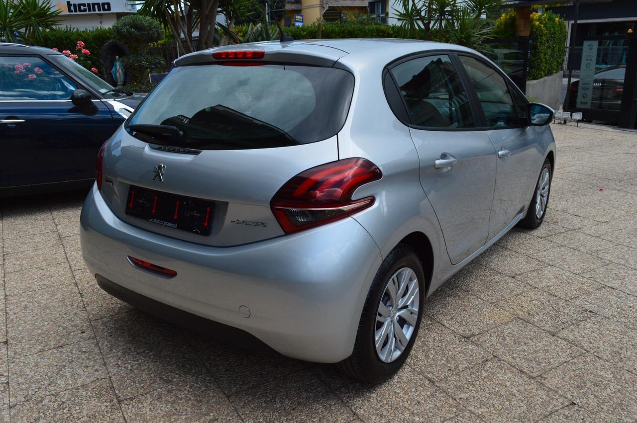 Peugeot 208 BlueHDi 100 5 porte Allure