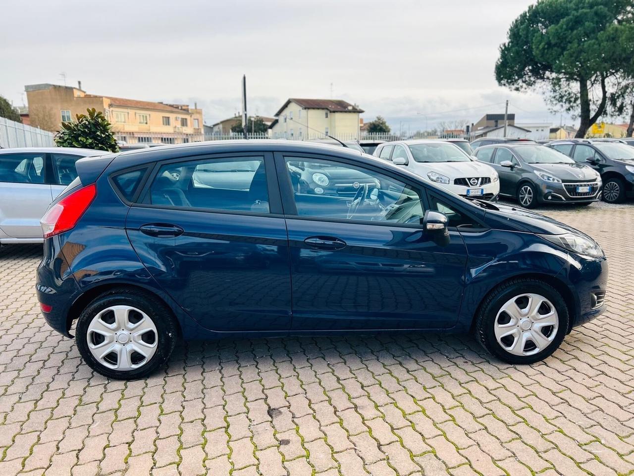 Ford Fiesta 1.5 TDCi 75CV 5 porte Titanium