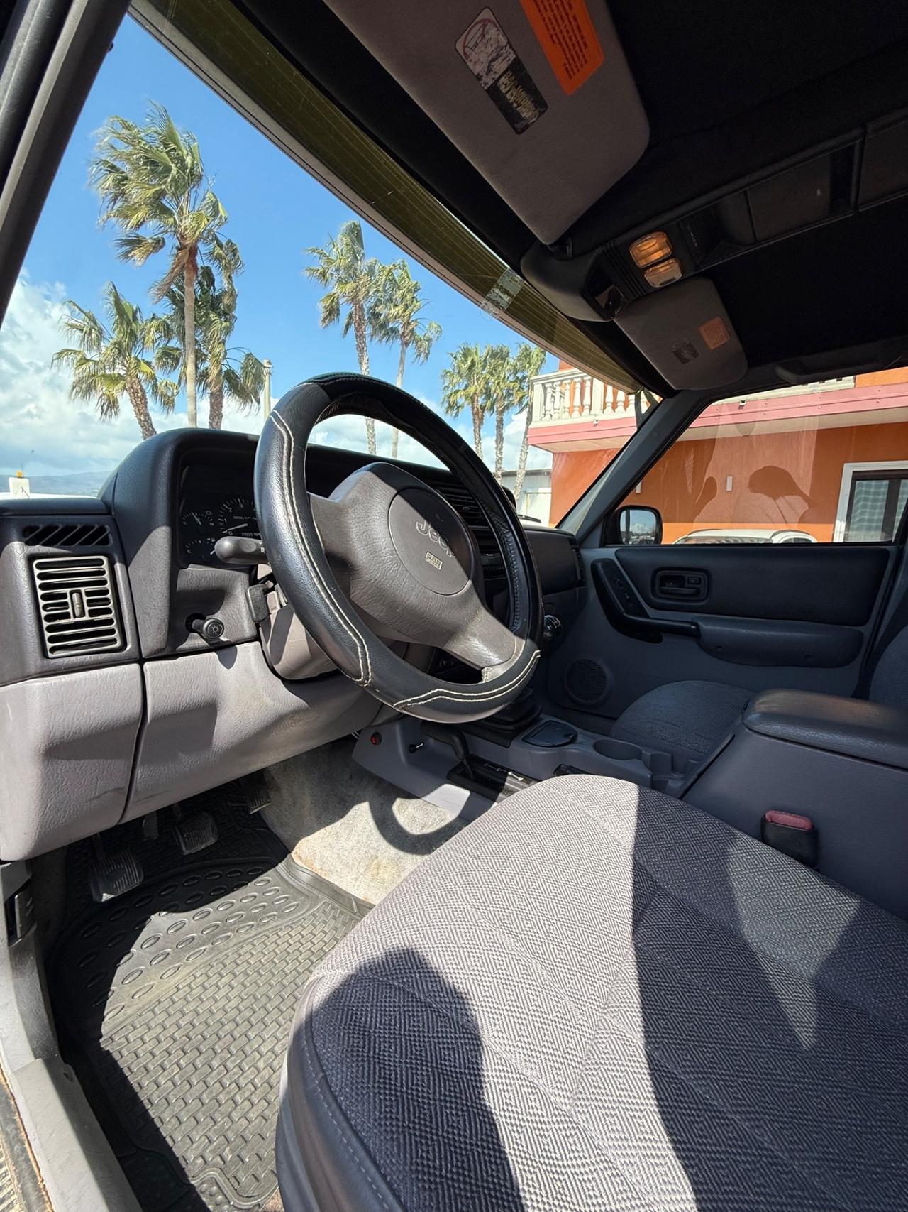 Jeep Cherokee 2.5 TD