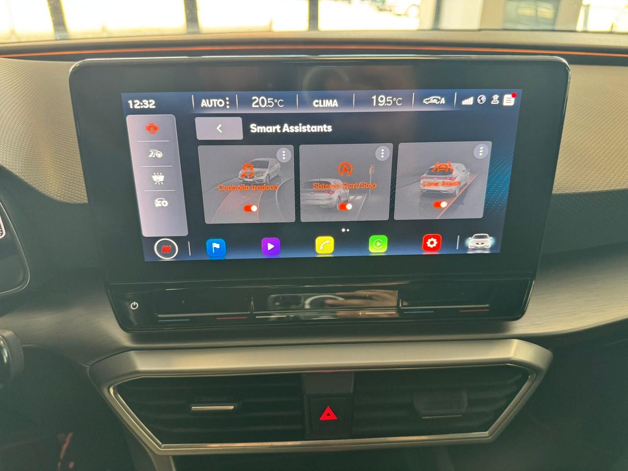 Seat Leon 1.5 hybrid 150 CV DSG FR