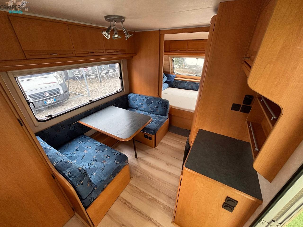 ADRIA UNICA B 462 PH - roulotte con letto matrimoniale