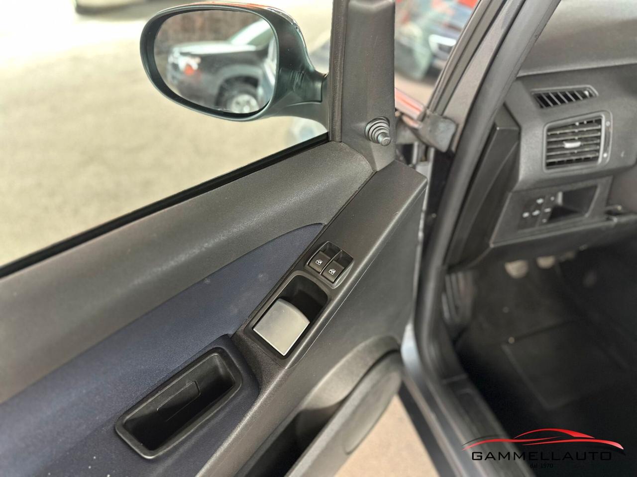 Fiat Idea 1.4 Dynamic 95CV