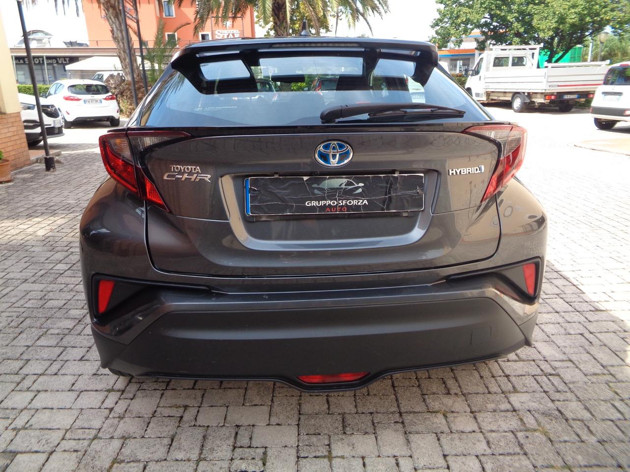 Toyota C-HR 1.8 Hybrid E-CVT Active NESSUN VINCOLO DI FINANZIAMENTO