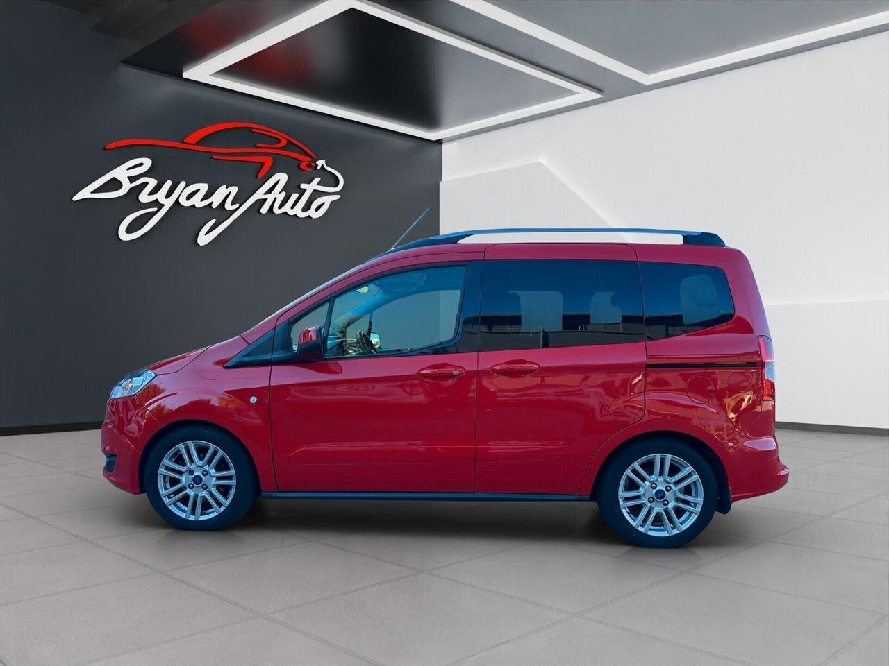 Ford Tourneo Courier 1.5 TDCI 75 CV Titanium