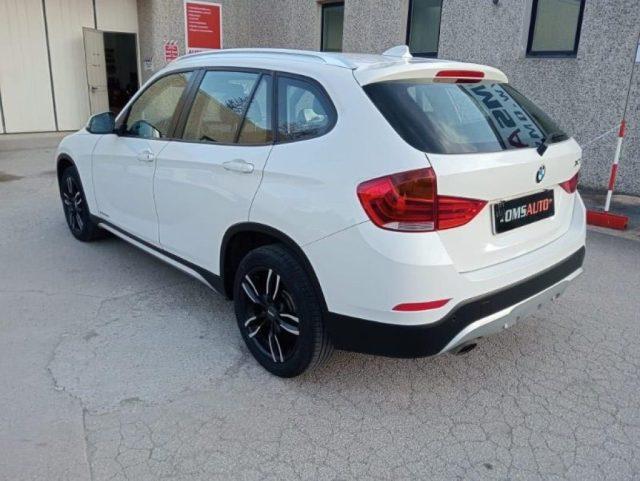 BMW X1 xDrive18d X Line