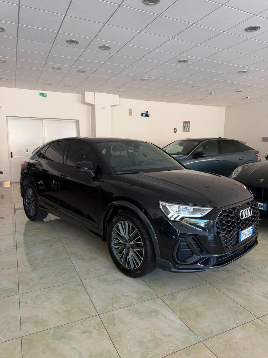 AUDI - Q3 Sportback - Q3 SPB 35 TFSI S line edition