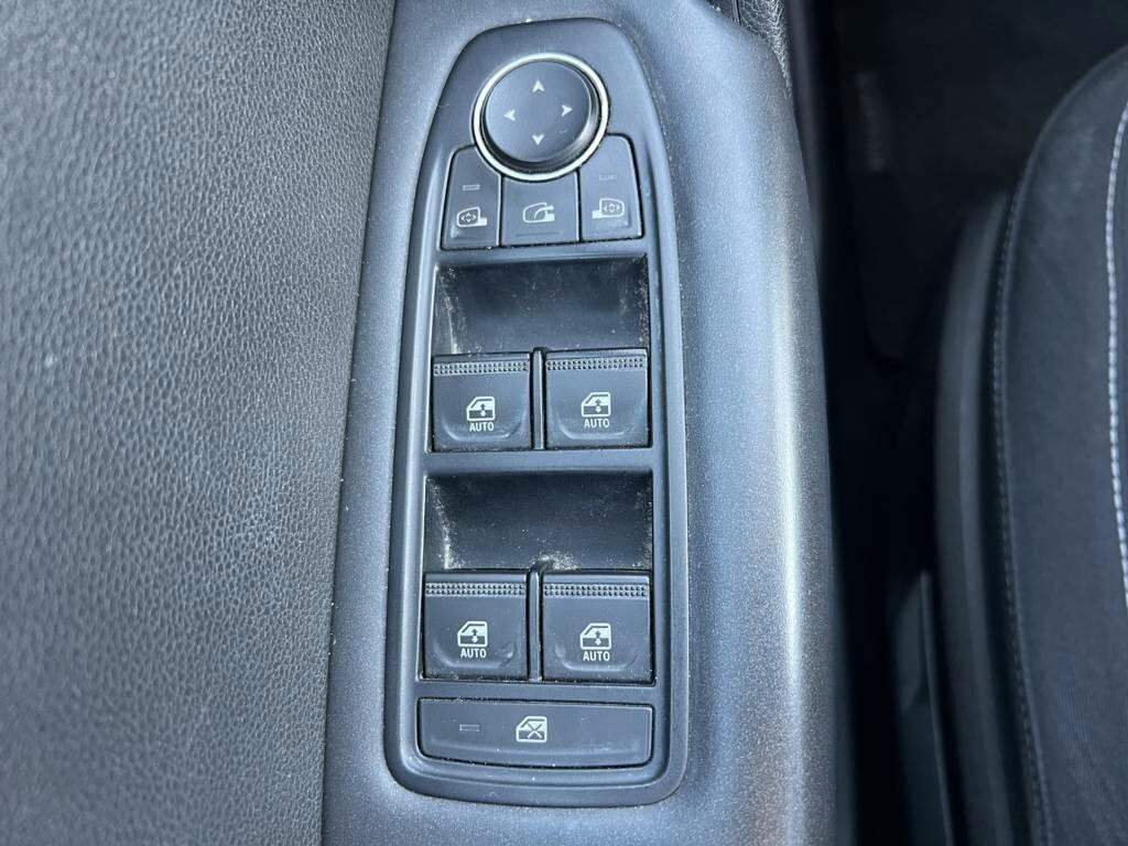 Renault Captur TCe 100 CV GPL FAP Intens