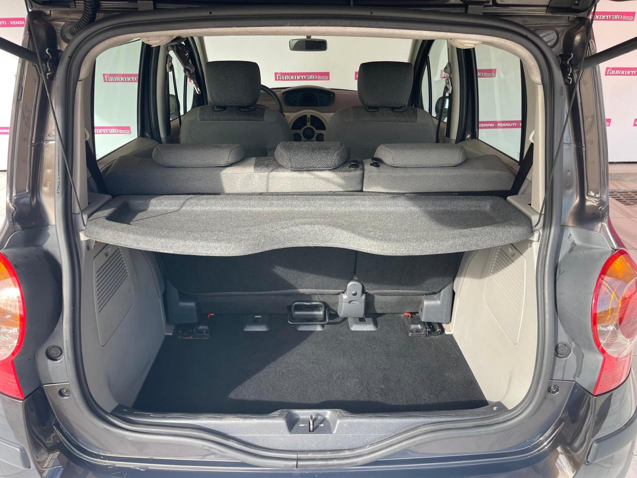 RENAULT Modus 1ª serie Modus 1.5 dCi 70CV Luxe...