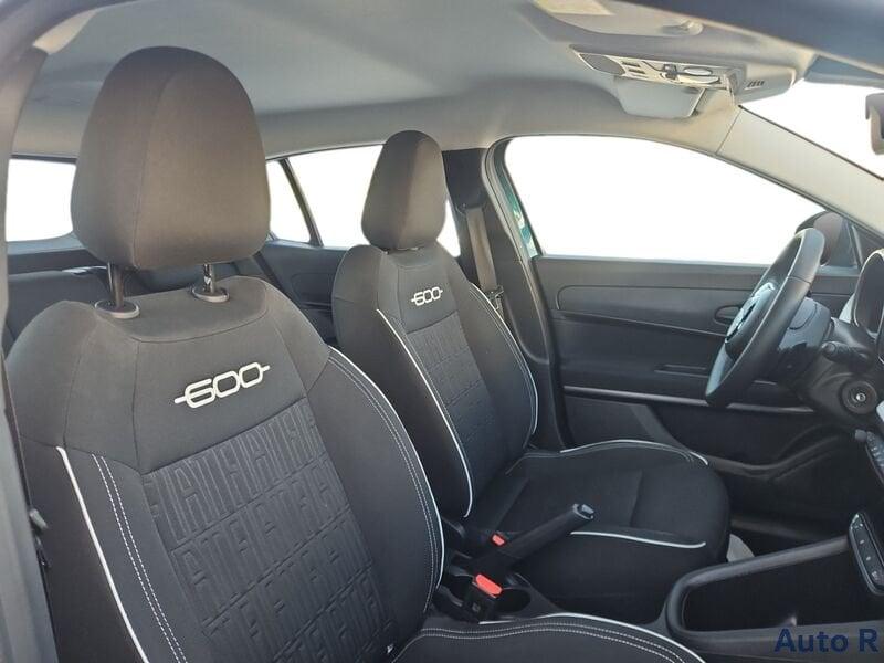 FIAT 600 600 1.2 hybrid 110cv auto