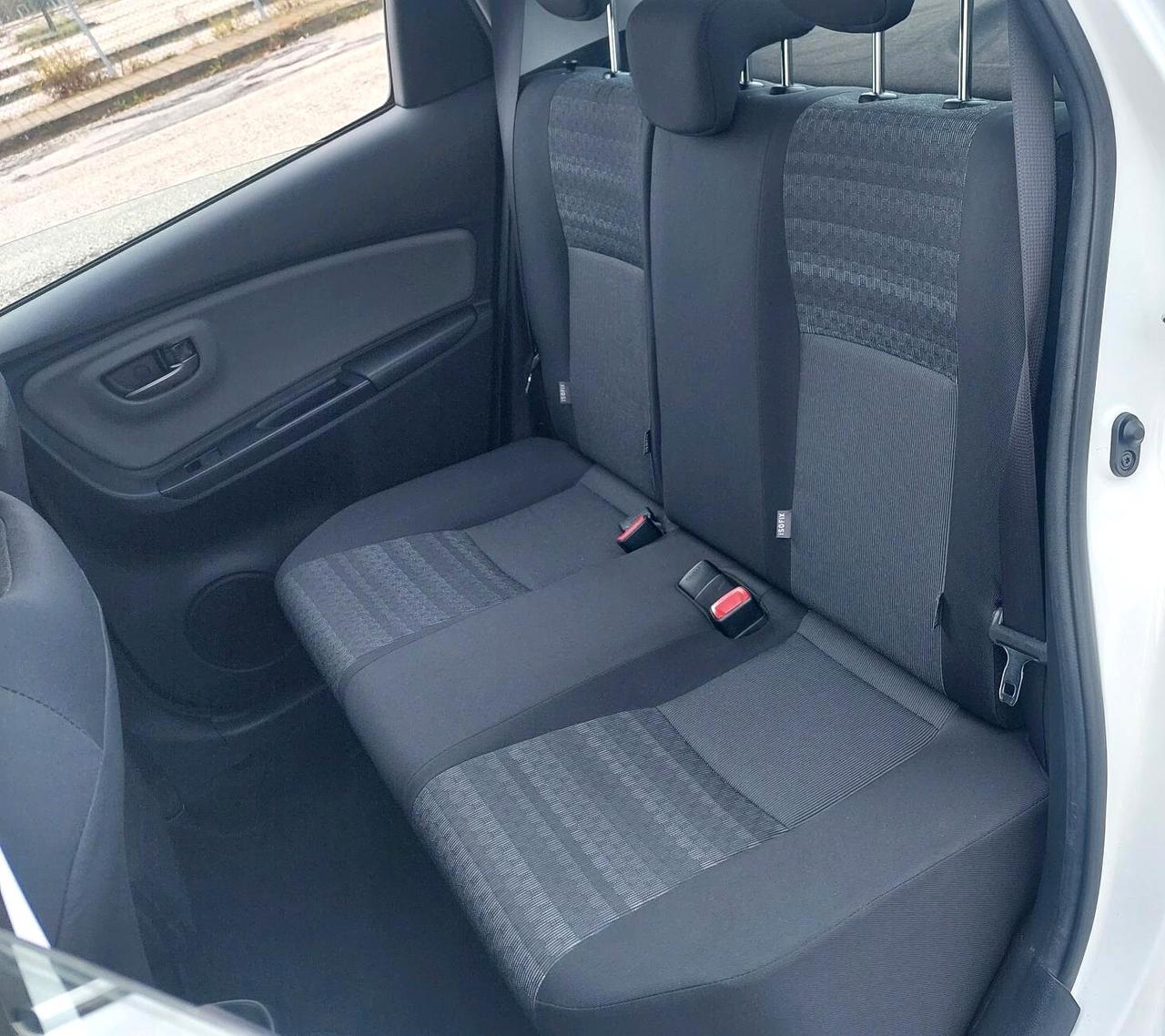 TOYOTA YARIS 1.0-UNICO PROPRIETARIO-NEOPATENTATI