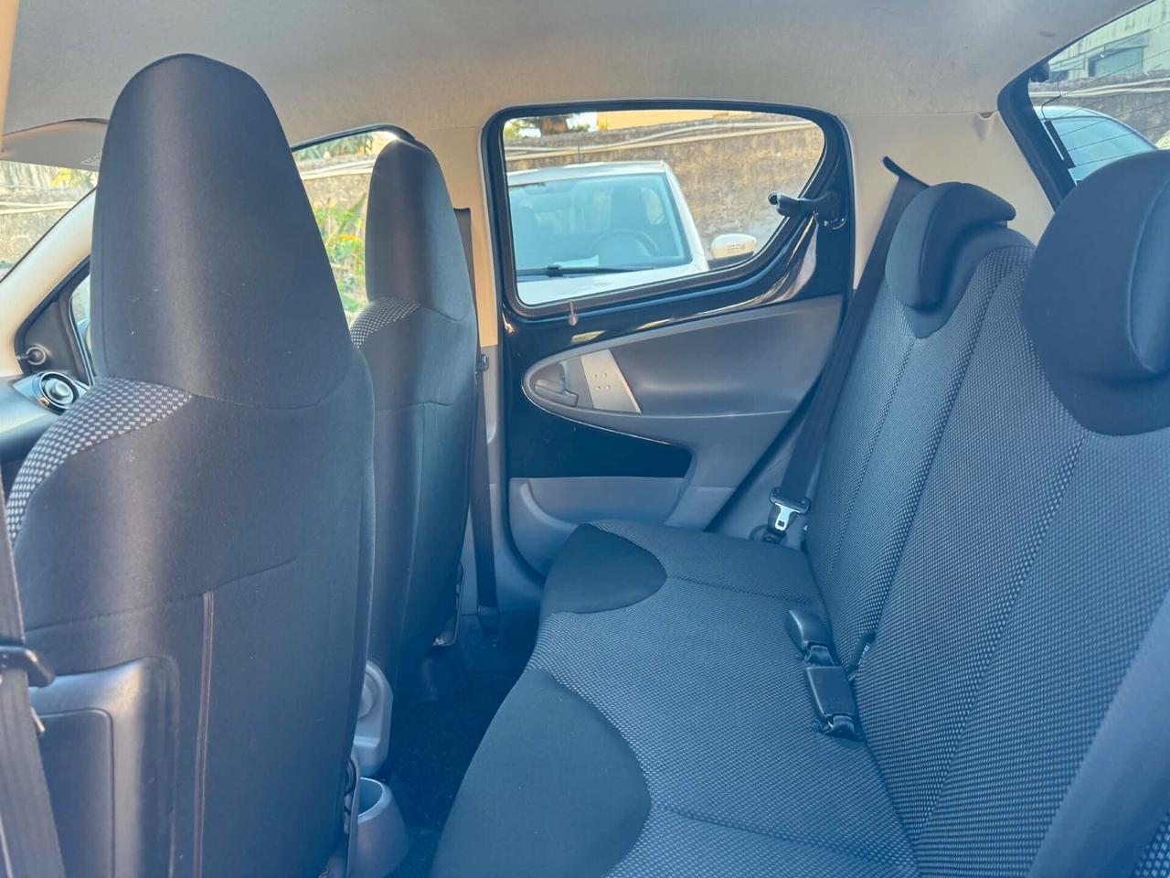 TOYOTA AYGO 1.0 68CV 2013 EURO 5 FULL BENZINA