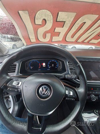 Volkswagen T-Roc 2019 photo 5