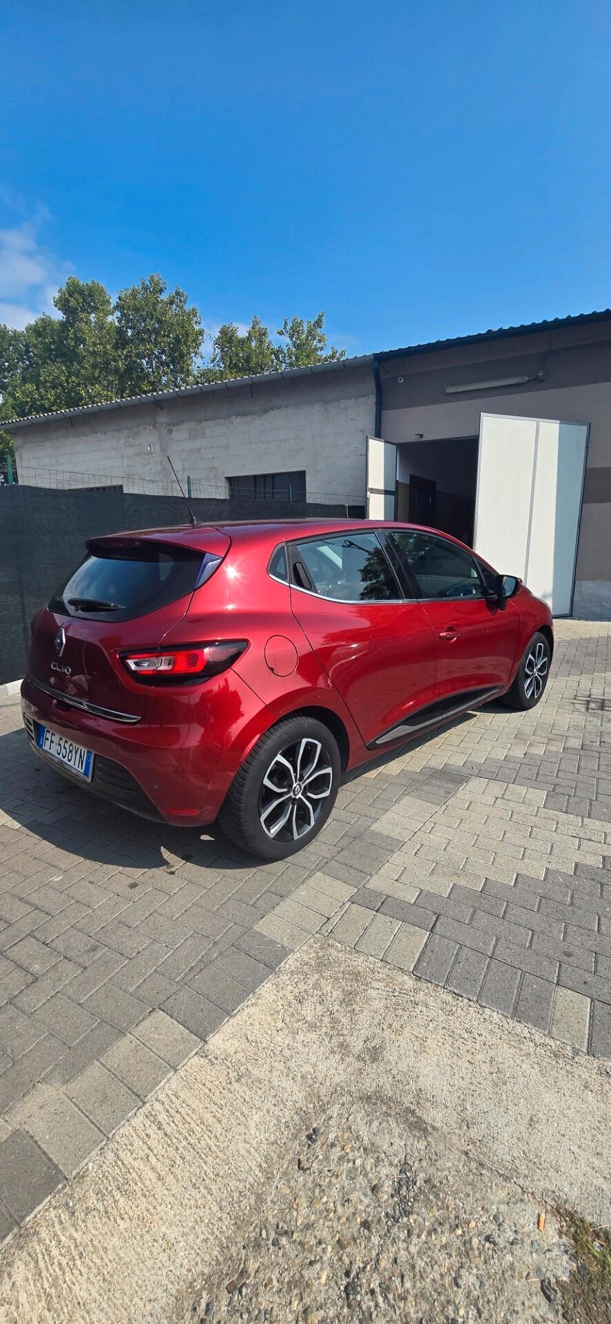 Renault Clio 1.2 75CV 5 porte Life