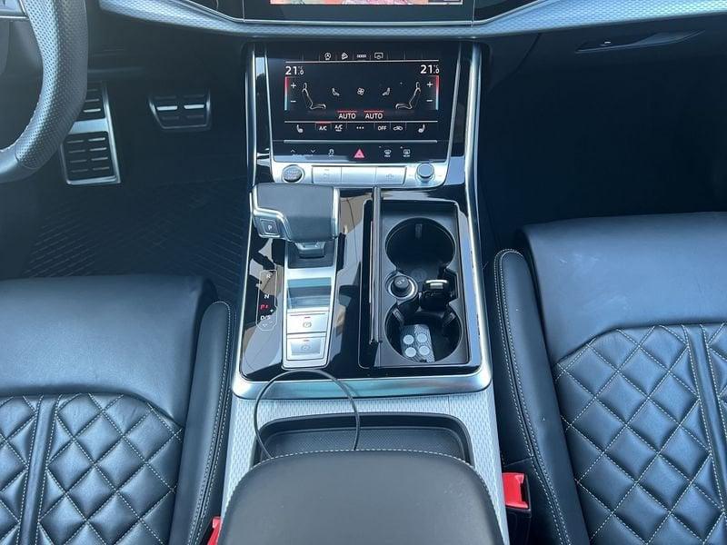 Audi Q8 Q8 3.0 tdi mhev S line edition quattro 286cv tiptronic