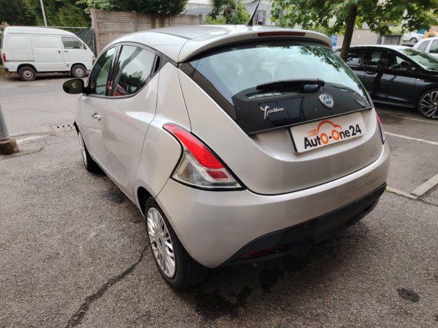 LANCIA Ypsilon 1.2 69 CV 5 porte S&S Gold NEOPATENTATI