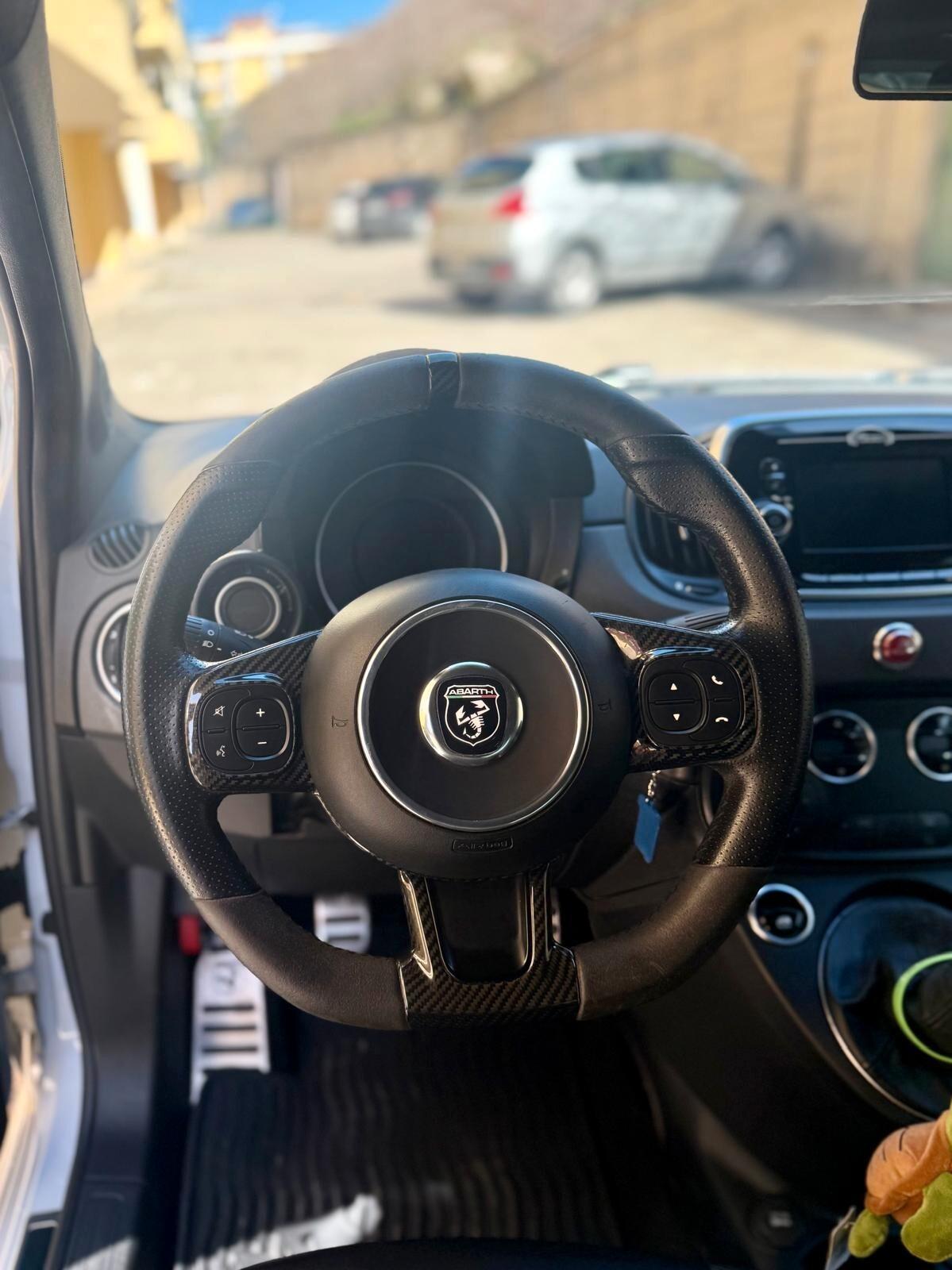 Abarth 595 1.4 Turbo T-Jet 180 CV Competizione