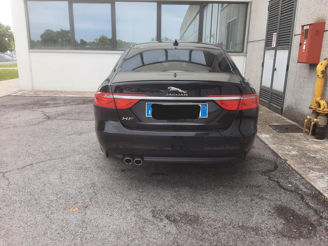 Jaguar XF 2.0 D E-Performance aut. Prestige