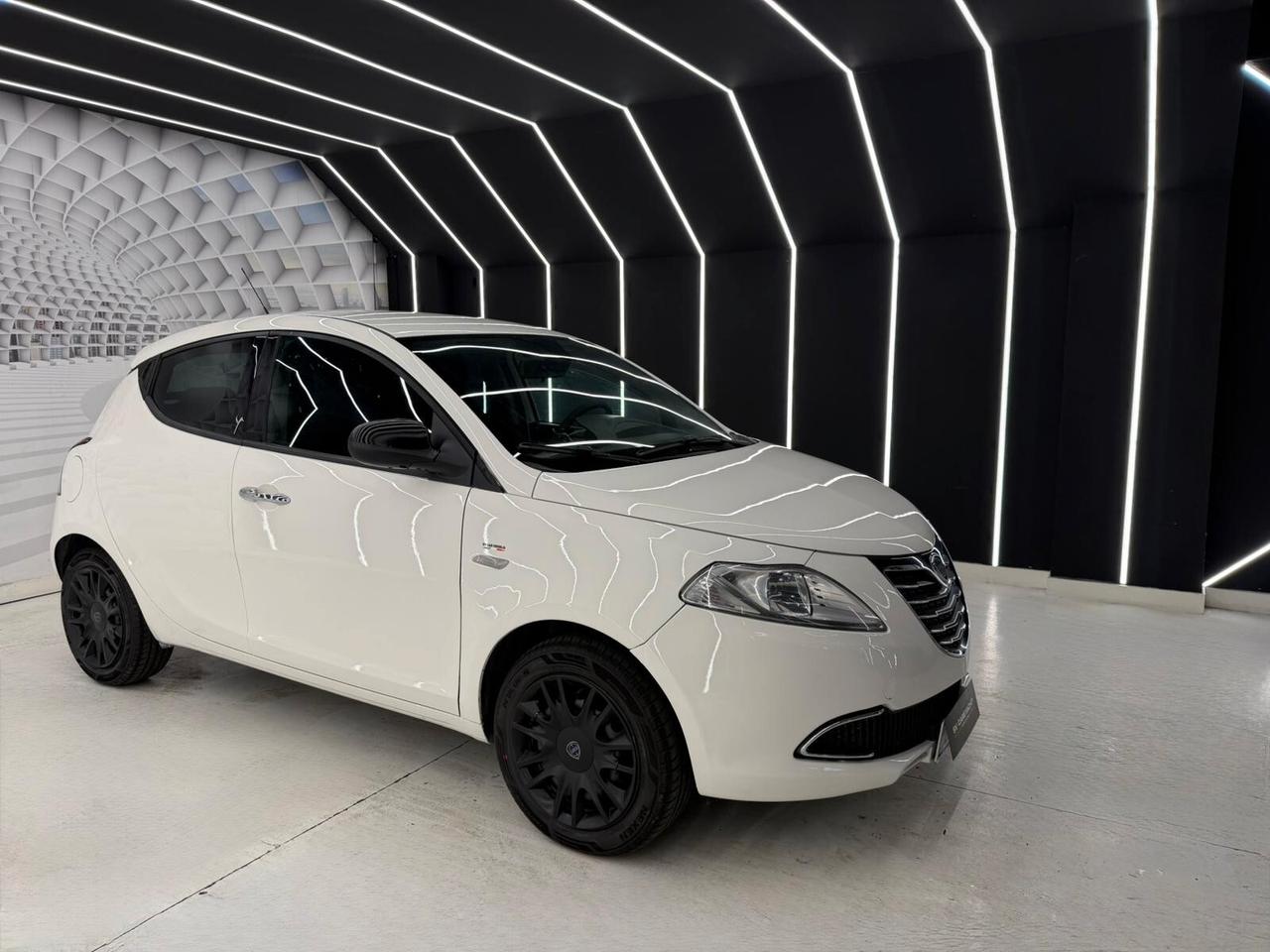 Lancia Ypsilon 1.2 69 CV-KM CERTIFICATI-PERMUTE-12 MESI GARANZIA