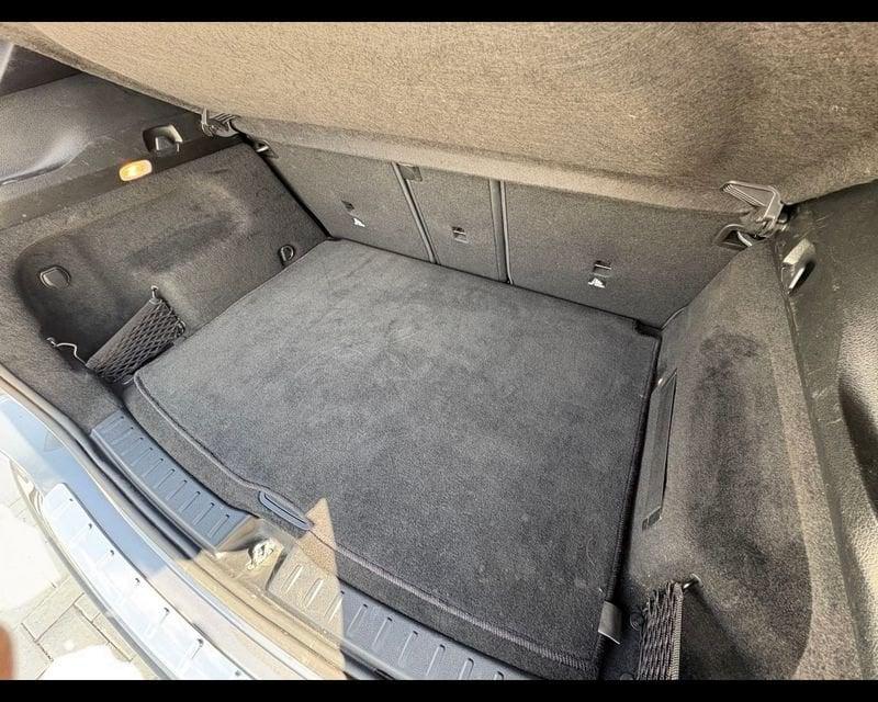 Mercedes-Benz GLA GLA 180 d Automatic Premium NIGHT-PACK