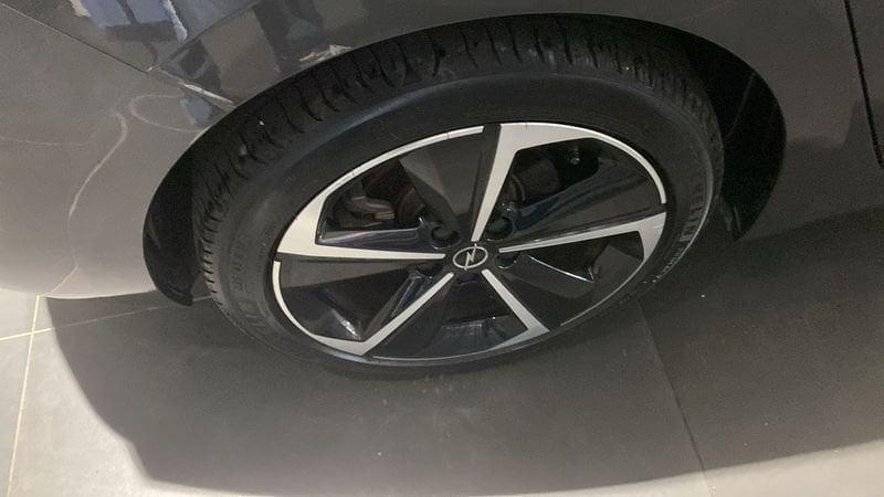 Opel Astra 1.2 Turbo 130 CV Business Elegance