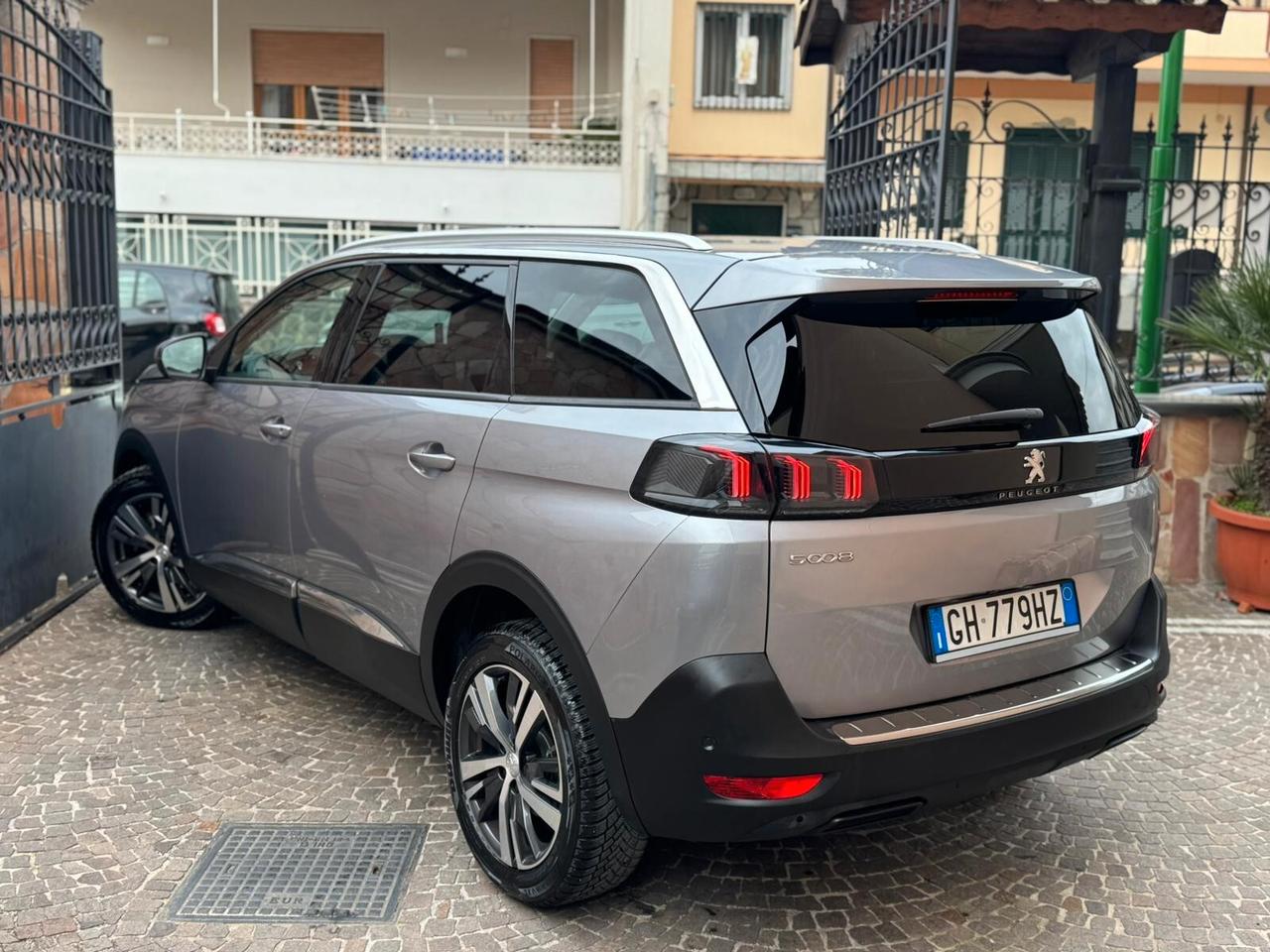 Peugeot 5008 BlueHDi 130 S&S EAT8 Allure Pack 7 posti