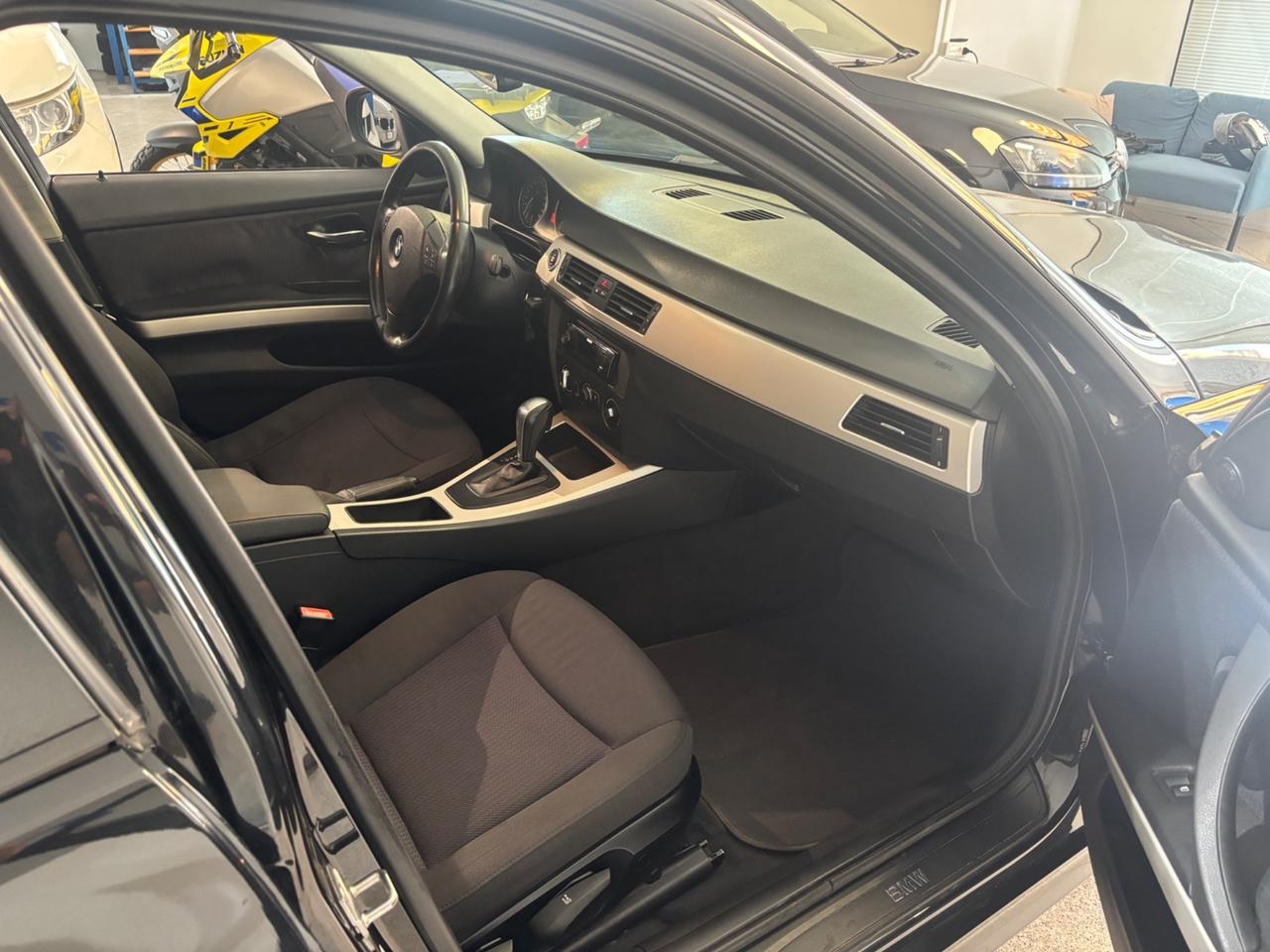 Bmw 318 318d 2.0 143CV cat Touring Eletta