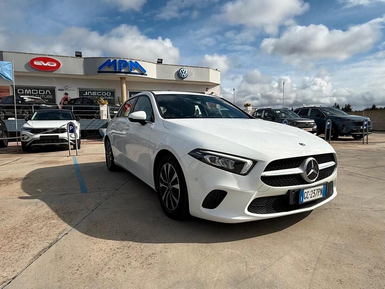 MERCEDES CLASSE A 180 D AUTOMATIC BUSINESS EXTRA