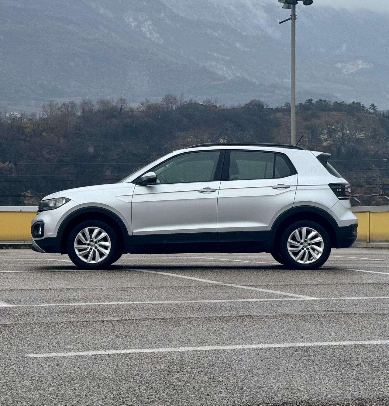 Volkswagen T-Cross 1.6 TDI 2019 SOLO 90.000km
