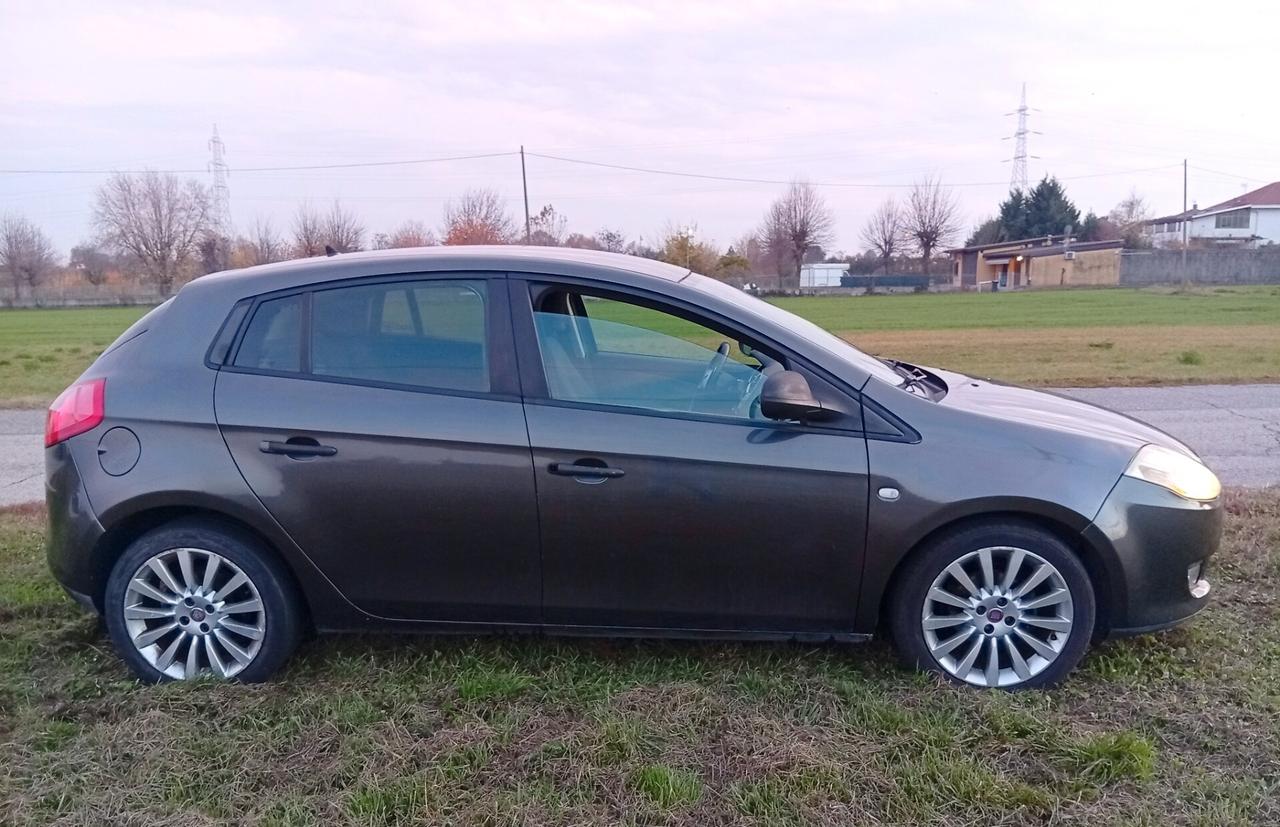 Fiat Bravo 1.4 90cv Iniettori GPL Distrib e Friz Nuova.